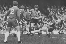 John Ryan gets involved in a Luton attack