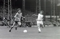 Jim Ryan cutting in from the wing