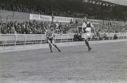 Phil Boersma gets a cross in