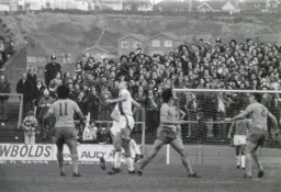 John Faulkner up to clear the ball