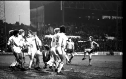 Steve Buckley tries to beat the wall