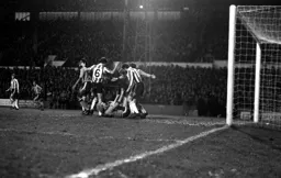 Sheffield defenders do not like the Futcher challenge