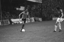 Brian Stein cuts in from the wing