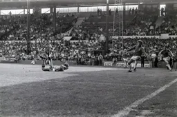 Bob Hatton scores the sixth