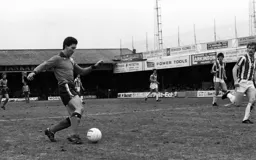 Mark Aizlewood inside Sheffield box