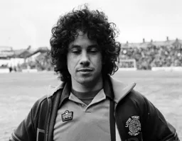 Barry Silkman on Loan makes his debut