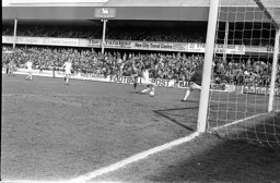 Bob Hatton tries his luck