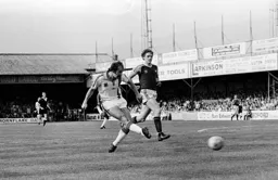 Bob Hatton slams in another shot