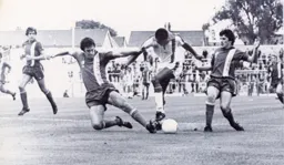 Brian Stein tries to find a way through