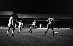 Kirk Stephens shoots from outside the box