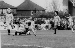 Bob Hatton opens the scoring