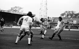 Bob Hatton fires in a shot