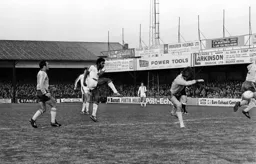Ricky Hill crashes a shot from the edge of the box
