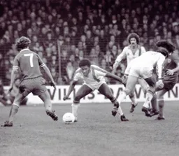 Ricky Hill about to block a forward pass