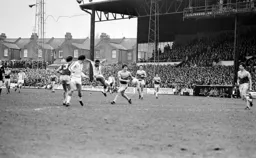 Brian Stein fires a long range shot