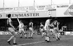 Mike Saxby appeals for a penalty