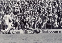 Bob Hatton pounces to score the only goal