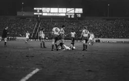 Brian Stein surrounded by the Watford defence