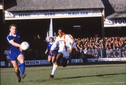 Godfrey Ingram causes problems for the Chelsea defence