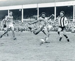 Ricky Hill demonstrates how to strike a ball