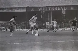 Brian Stein moving through midfield