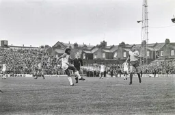 Ricky Hill tries a lob