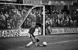 Alan Judge drops down on the ball during the warm up
