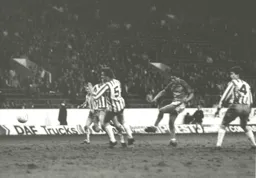 Brian Stein scores a late leveller