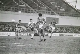 Brian Horton’s flying shot