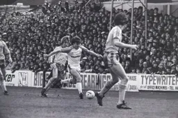 Mal Donaghy powers through the midfield