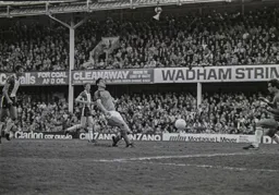 Trevor Aylott sees his effort saved by Peter Shilton