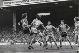 Mal Donaghy heads in the box