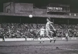 Garry Parker with a flying header