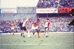 Ray Daniel breaks through