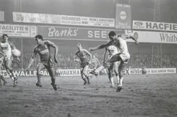 Brian Stein lets fly