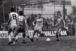 Tim Breacker making the ball his