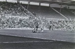 Brian Stein is through watched by Stuart Pearce