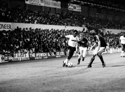 Emeka Nwajiobi in control of the ball down the wing