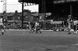 Frankie Bunn shoots from distance