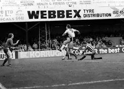 Steve Elliott gets under the ball