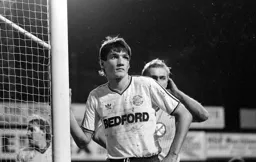 Mick Harford sheds blood for the cause