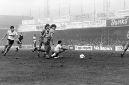 Brian Stein down in the box