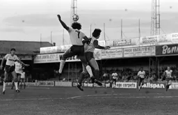 Ricky Hill flying