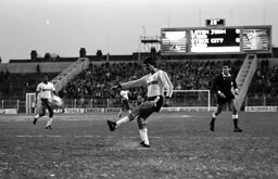 David Moss fires in a shot on a very icy pitch