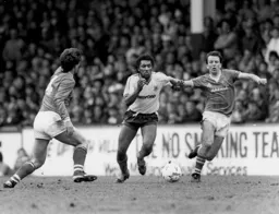 Ricky Hill had a fantastic match shining in a midfield that was full of Everton England internationals