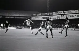 Mick Hartford shoots from distance
