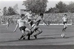Brian Stein breaks through the Oxford defence
