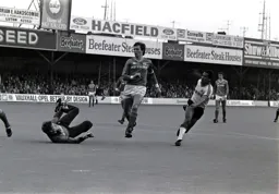 Brian Stein goes close