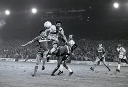 Palace’s Mickey Droy separates Harford and Thomas