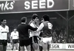 Mick Harford having words with Martin Keown